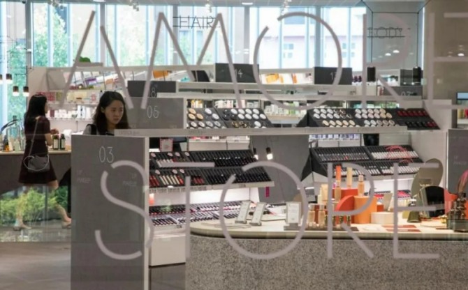 Reasons Behind Achieving the Rank 2 in K-Beauty Exports: Innovation