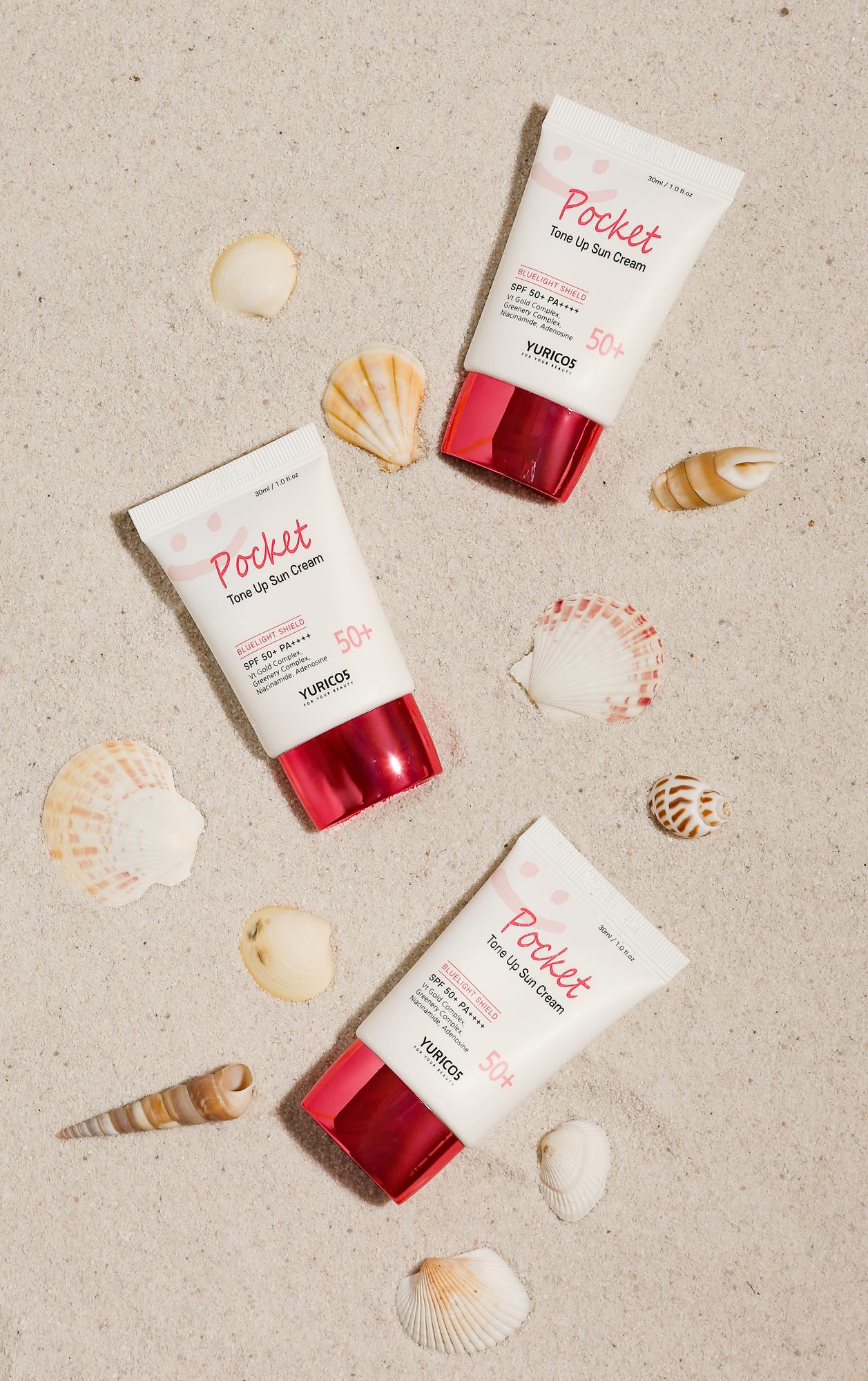 Sunscreen with Triple Functionality: Blue Light & UV Protection for a Radiant Daily Tone-Up