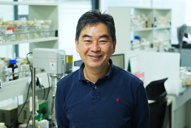 KOLMAR KOREA Accelerates Innovation in Cosmetic Preservation Testing with First Domestic Robot Automation