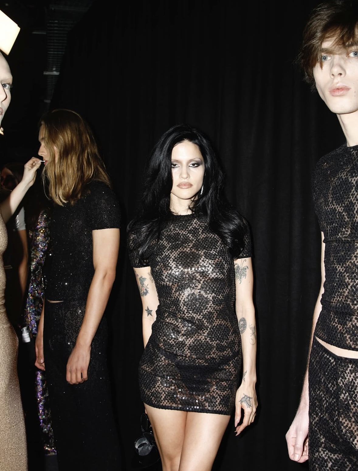 2026 F/W Smoky Makeup: Runway Trends and Celebrity Looks