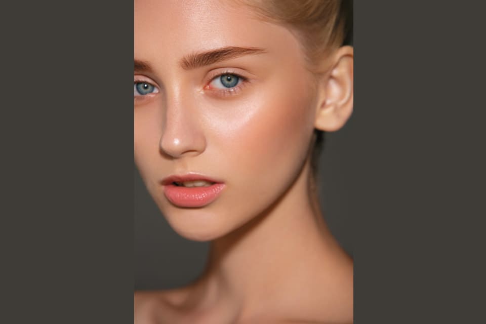 Unshakeable Base Makeup: The Three Keys to Skincare, Cleansing, and Priming ①