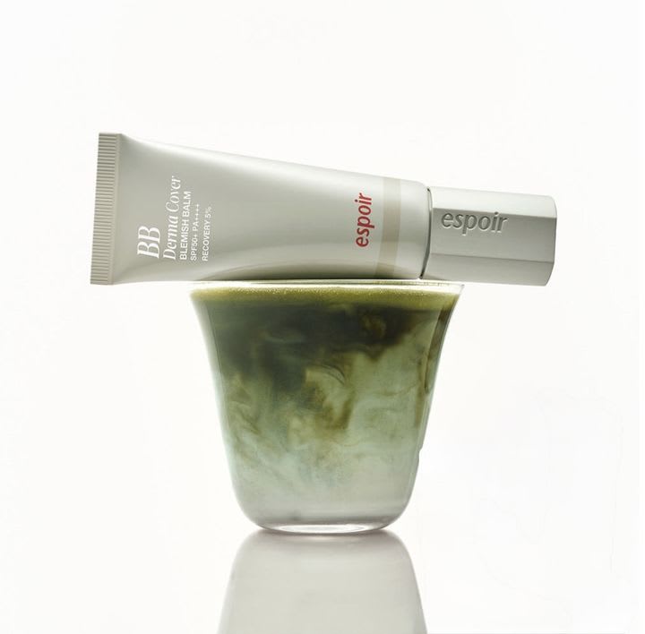 3 Reasons the Green Matcha-Core Trend Is Gaining Attention Beyond Food and Into Beauty and Fashion